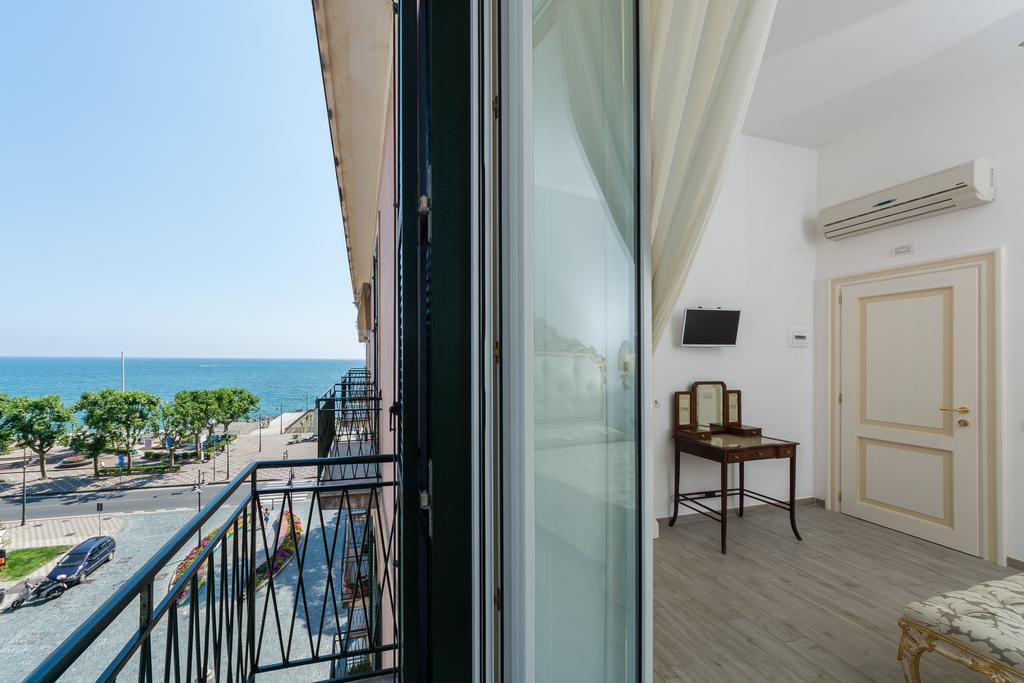 Relais San Giacomo マイオーリ 部屋 写真
